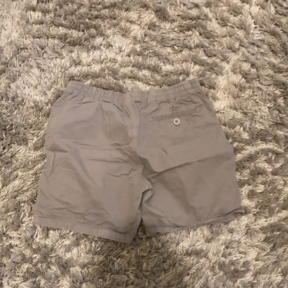 Artistry in motion grey shorts - Picture 2 of 2